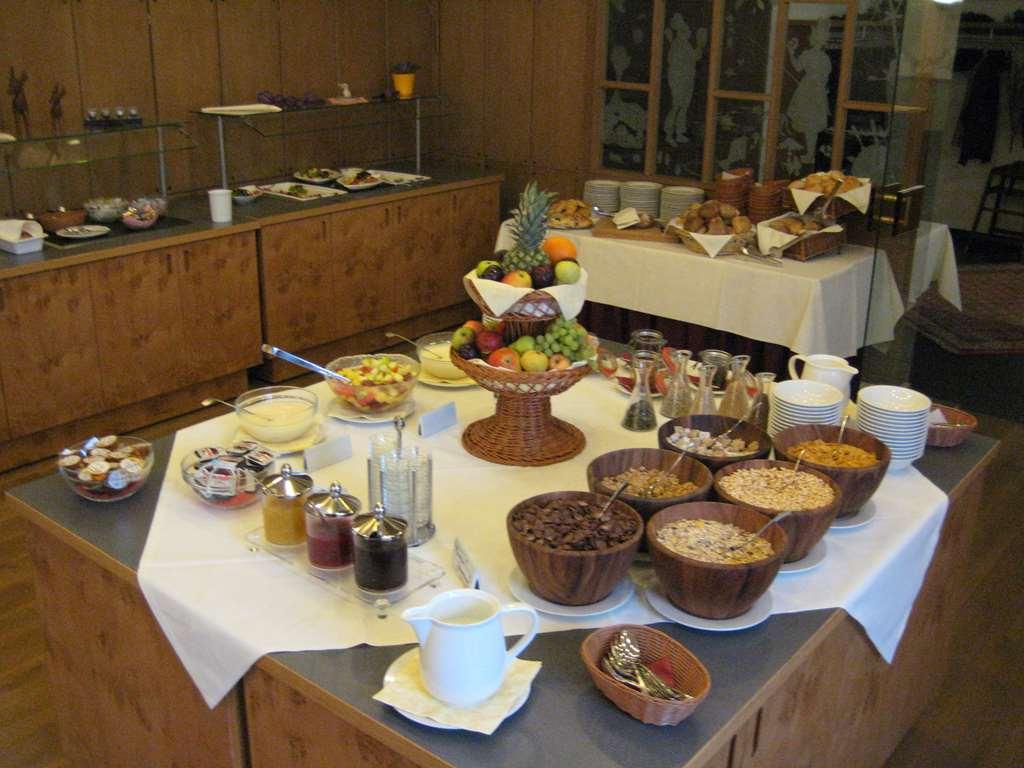 Akzent Brauerei Hotel Hirsch 오토보이렌 외부 사진