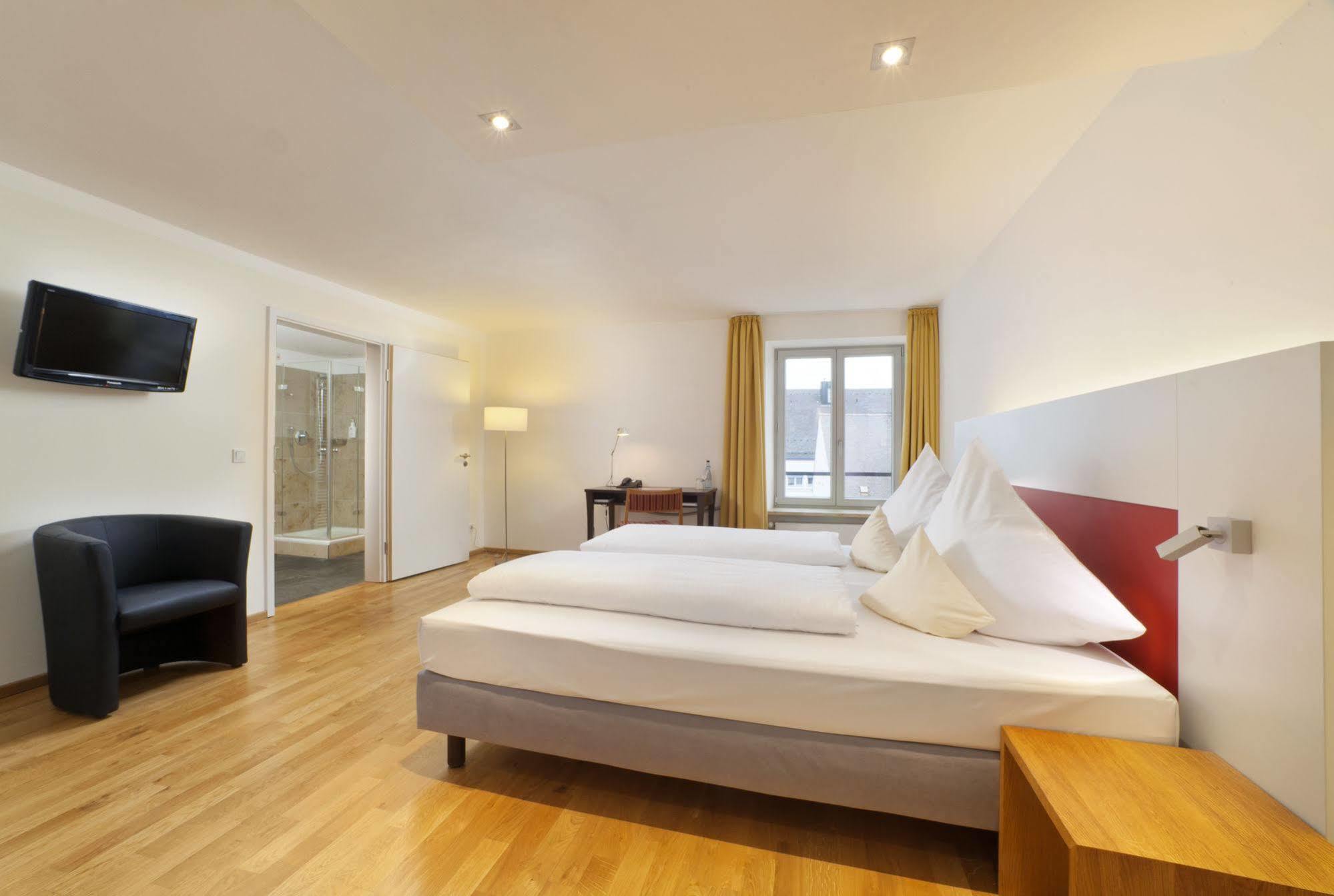 Akzent Brauerei Hotel Hirsch 오토보이렌 외부 사진