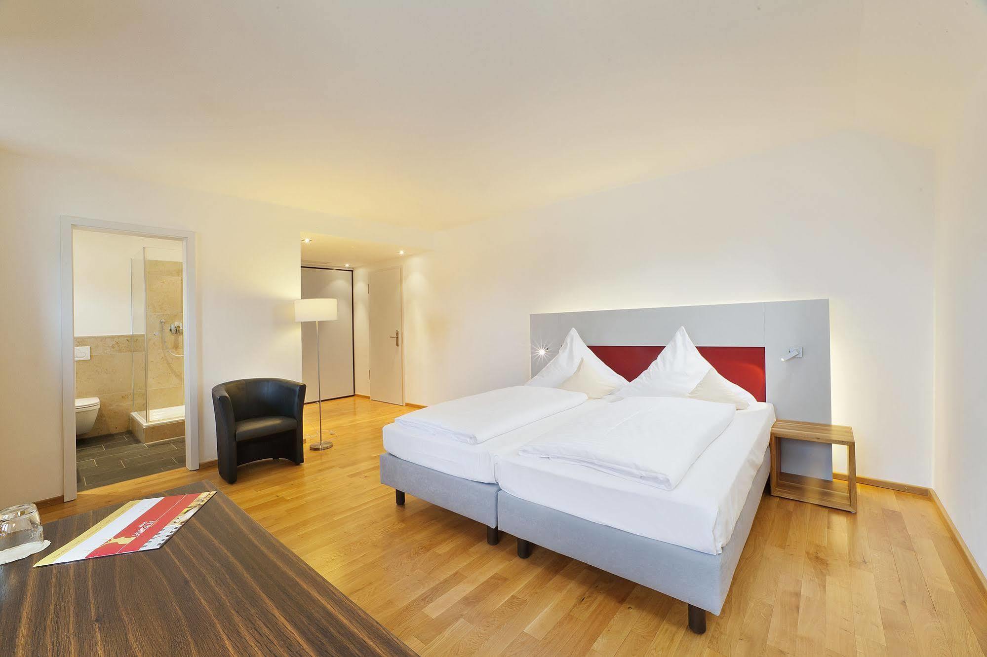 Akzent Brauerei Hotel Hirsch 오토보이렌 외부 사진
